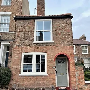 The Old Carriage House Holiday home York